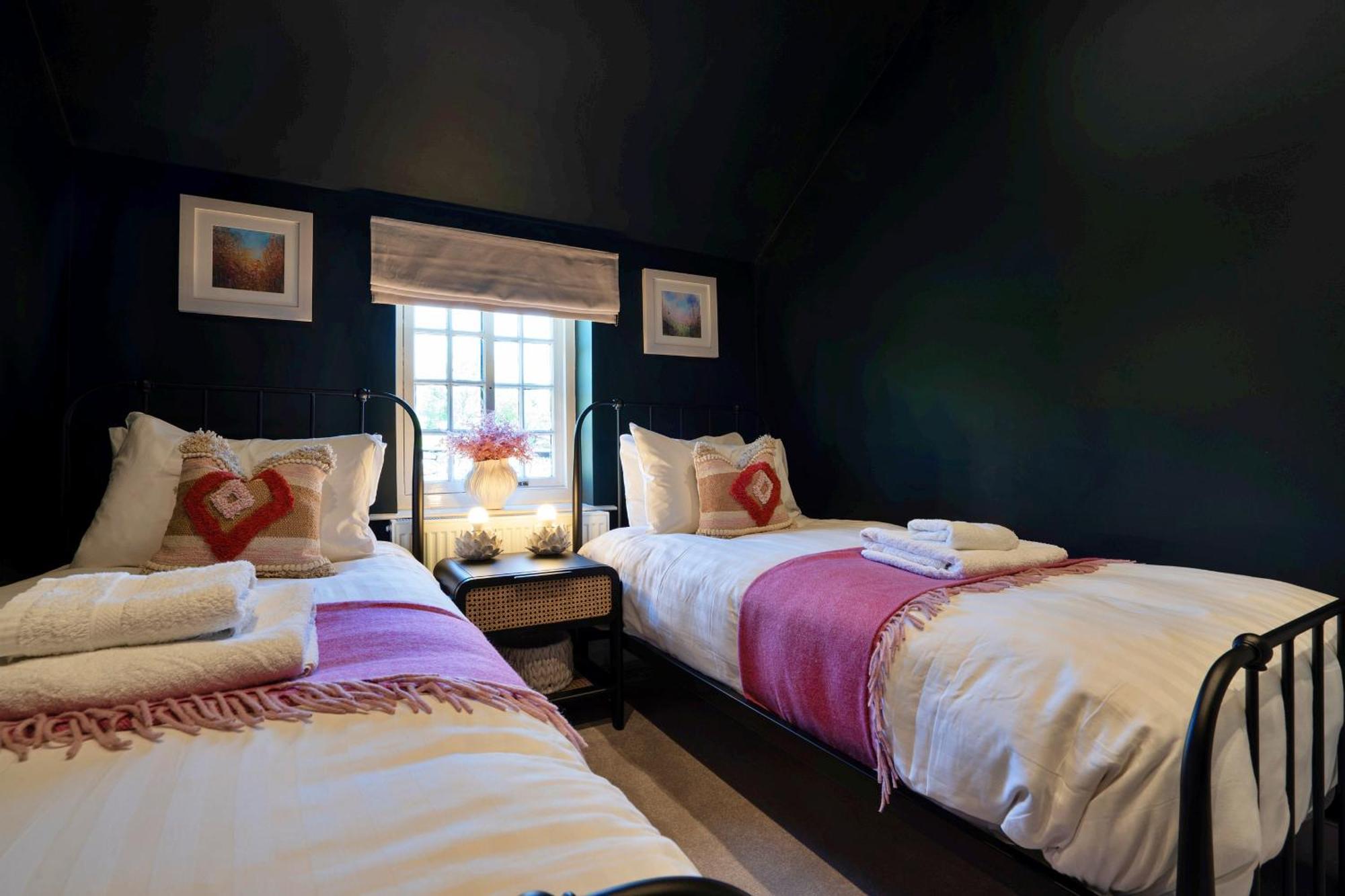 Finest Retreats - Sisu Bakewell, Limestones Holiday home *
